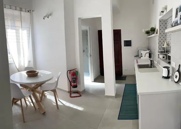 - Centro Storico Capoliveri (Isola d'Elba)