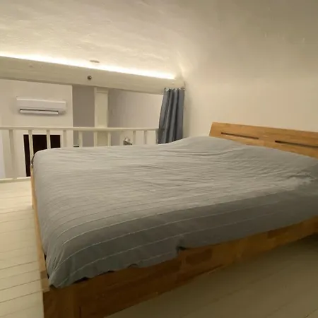 - Centro Storico Capoliveri (Isola d'Elba)